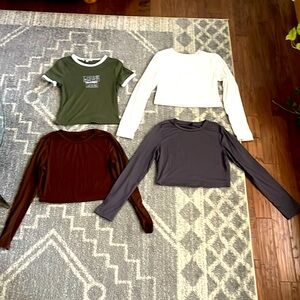 Selling four crop top shirts!